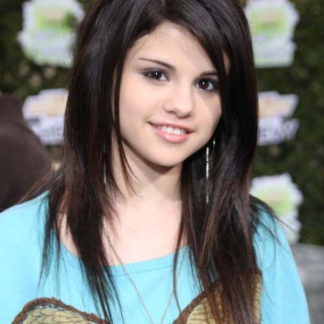 81074-selena_gomez.jpg